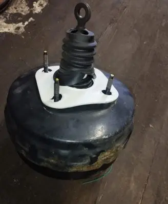 Jeep Grand Cherokee (WK) Brake booster P52089285AD