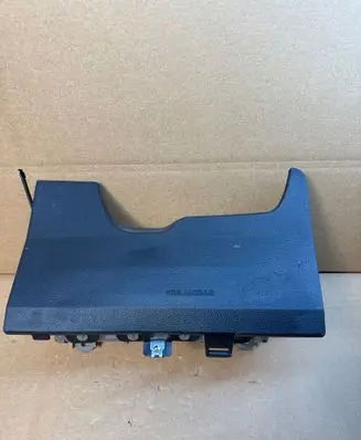 Toyota Yaris Knee airbag TG10D01003