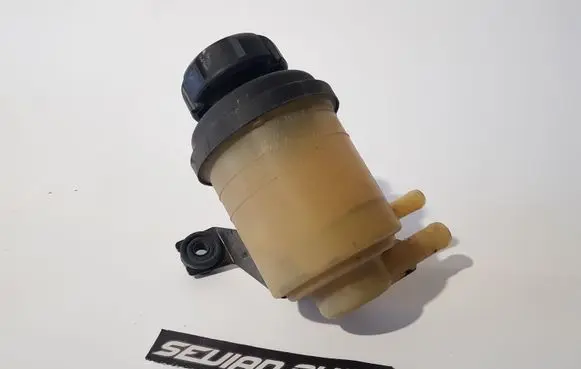 Hyundai Genesis Power steering fluid tank/reservoir 571502M000 571502E000