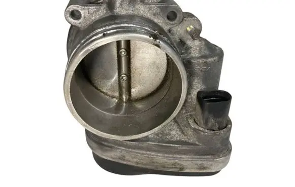 BMW 5 E39 Throttle valve 7502444 13547502444