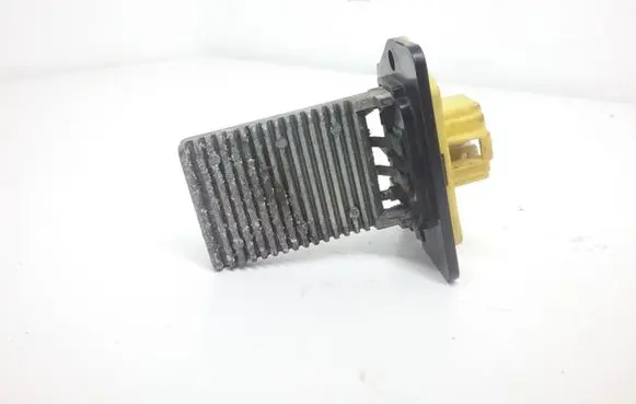 KIA Sorento Heater blower motor/fan resistor