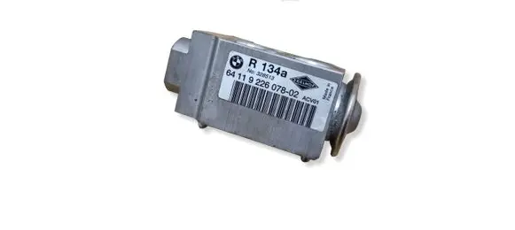 BMW X1 E84 Air conditioning (A/C) expansion valve 9226078