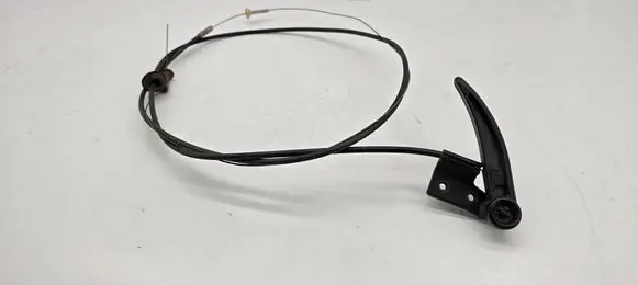Audi 80 90 B2 Engine bonnet/hood lock release cable