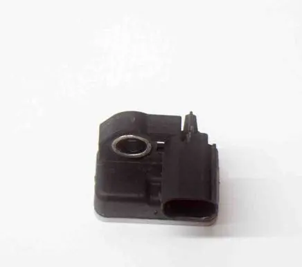 Mercedes-Benz CLA C117 X117 W117 Acceleration sensor 10171102213 A0055421218