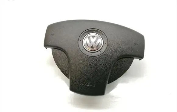 Volkswagen Fox Steering wheel airbag 5Z0880201A
