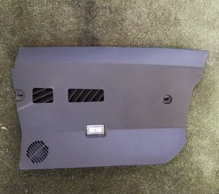 Tesla Model Y Dashboard lower bottom trim panel 164791900A