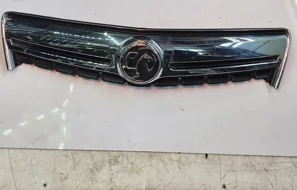 Opel Antara Quarter panel pressure vent 25983424