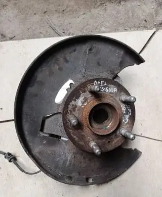 Opel Insignia A Front wheel hub