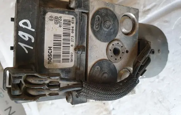 Renault Megane I ABS Pump 0273004678 0265216953 8200176161