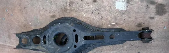 Toyota C-HR I Rear upper control arm/wishbone
