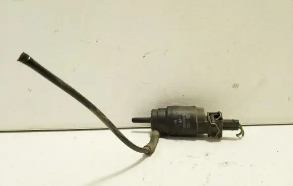 Volkswagen Transporter - Caravelle T4 Windscreen/windshield washer pump 1H5955651