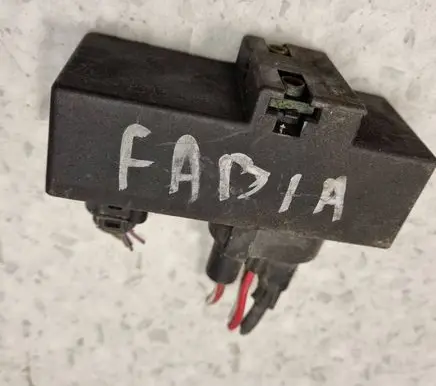 Skoda Fabia Mk1 (6Y) Coolant fan relay 1J0919506M 898967000