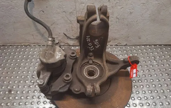 Peugeot 1007 Front wheel hub spindle knuckle S17986037 5P5