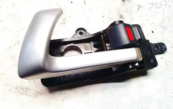 Hyundai Santa Fe Rear door interior handle 82613cm000 82613-cm000