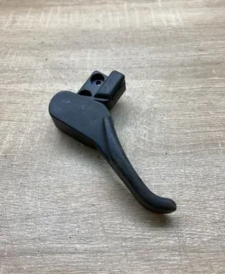 Volkswagen PASSAT B5 Engine bonnet (hood) release handle 3B1823533