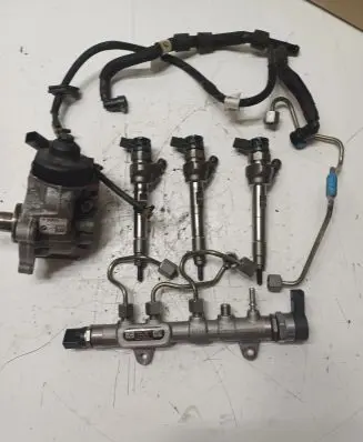 BMW 1 F20 F21 Fuel injection system set 0445110598 8511630 0445010588