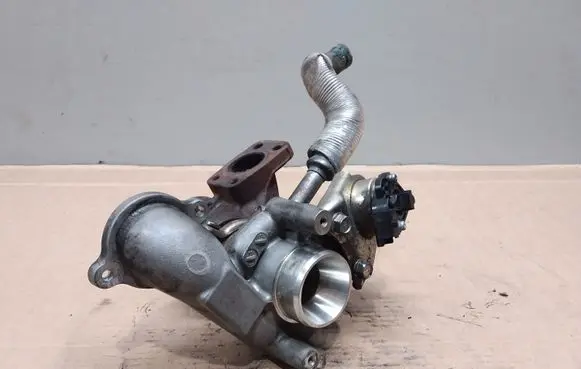 Citroen C4 II Turbo 11061421858 9673283680 4937302003
