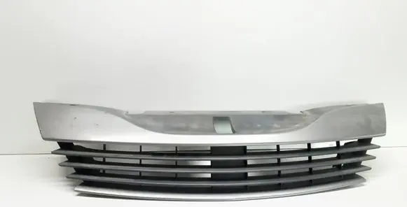 Renault Laguna II Front bumper upper radiator grill 8200012581