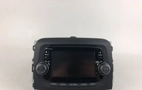 Fiat 500L Radio/CD/DVD/GPS head unit 07355944690