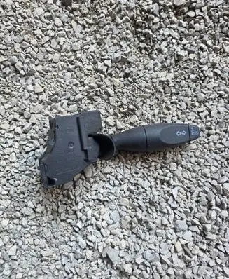 Ford Mondeo Mk III Indicator stalk 1S7T13335