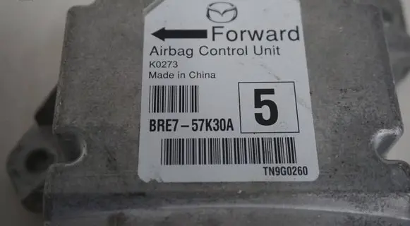 Mazda 3 III Airbag control unit/module K0273 TN9G0260 BRE757K30A