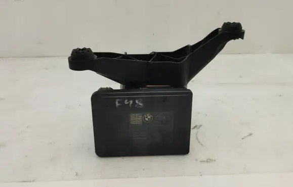 BMW X1 F48 F49 ABS Pump 6877110