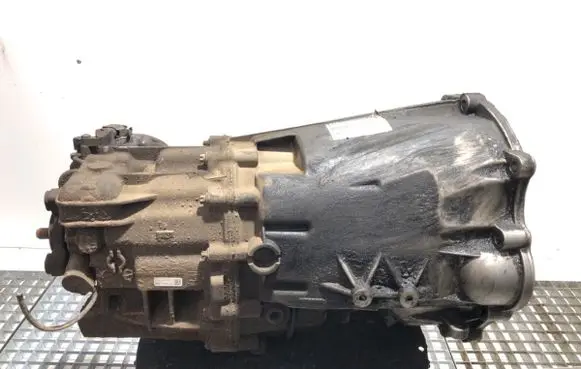 Volkswagen Crafter Manual 5 speed gearbox A9062610403