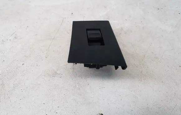 Toyota Auris E180 Electric window control switch 7427102630