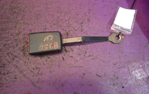 Fiat Seicento/600 Front seatbelt buckle 30002574