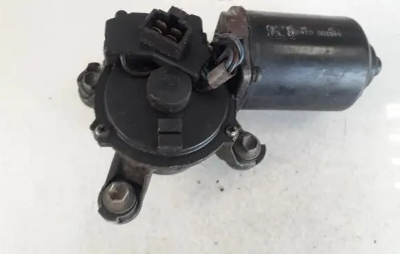 Mazda 323 F Wiper motor 8492000240 849200-0240