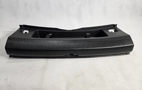 Volkswagen Jetta V Trunk/boot sill cover protection 