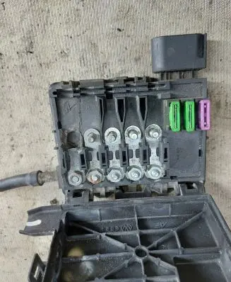 Volkswagen Sharan Fuse box set 7M3937548A