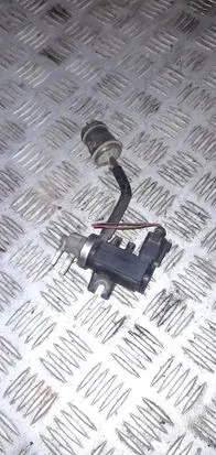 Volkswagen Touareg I Turbo solenoid valve 1J0906627A