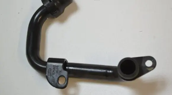 Audi Q7 4M Air intake hose/pipe 059121065