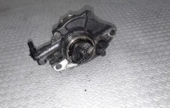 Citroen C2 Vacuum pump 72814409