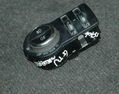 Opel Insignia A Light switch 13268694