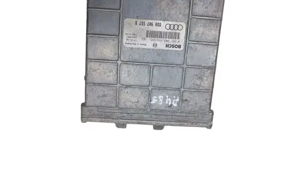 Audi A4 S4 B5 8D Engine control unit/module 0261203554 8D0907557B