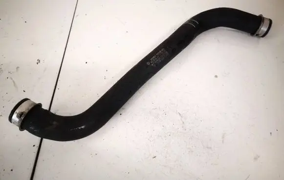 Mercedes-Benz CLS C219 Engine coolant pipe/hose A2115015382