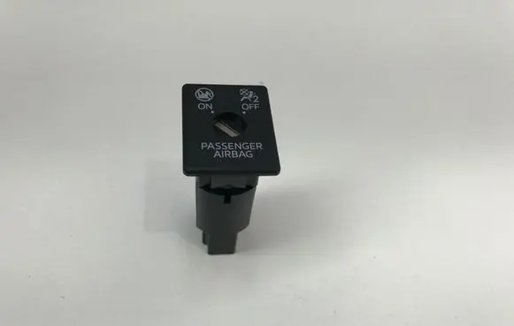 Passenger airbag on/off switch