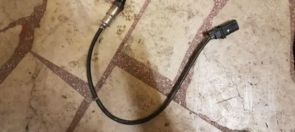 Audi A4 S4 B5 8D Lambda probe sensor 06E906265R