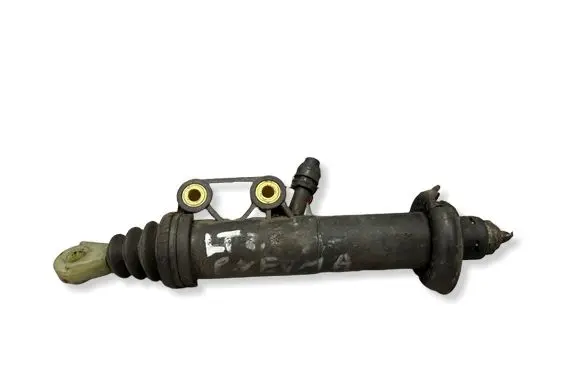 Volkswagen II LT Clutch master cylinder 0002903212