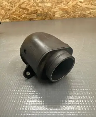 Porsche Panamera (971) Turbo air intake inlet pipe/hose 059129955