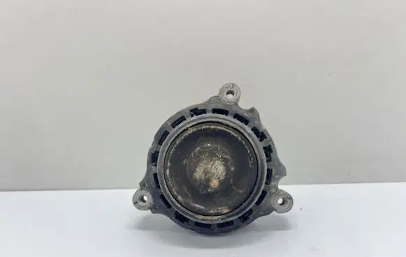 BMW 2 F22 F23 Engine mount bracket 6855456 190914