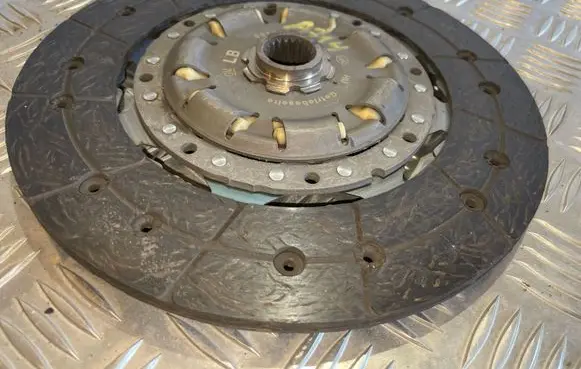 Opel Astra H Clutch pressure plate 9223223