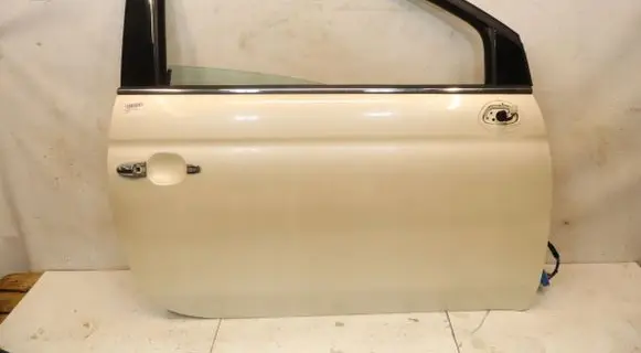 Fiat 500 Abarth Front door