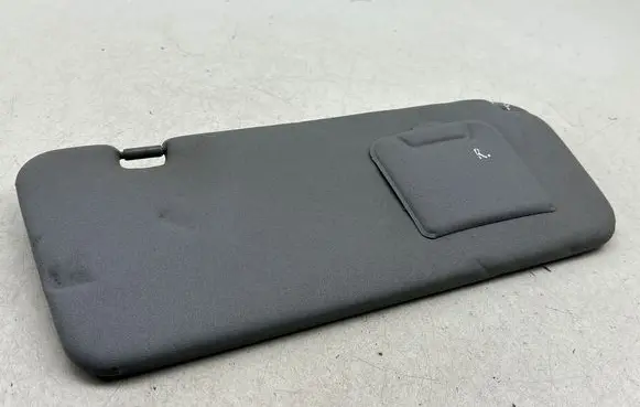 Sun visor