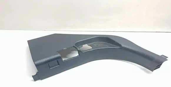 Foot area side trim