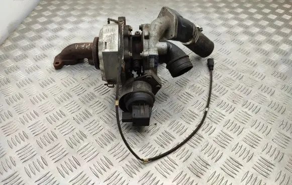 Skoda Fabia Mk2 (5J) Turbo 03L253016H CAY