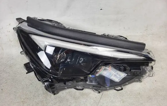 Lexus LBX Headlight/headlamp