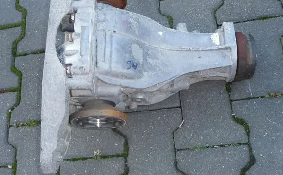Audi A6 S6 C6 4F Rear differential